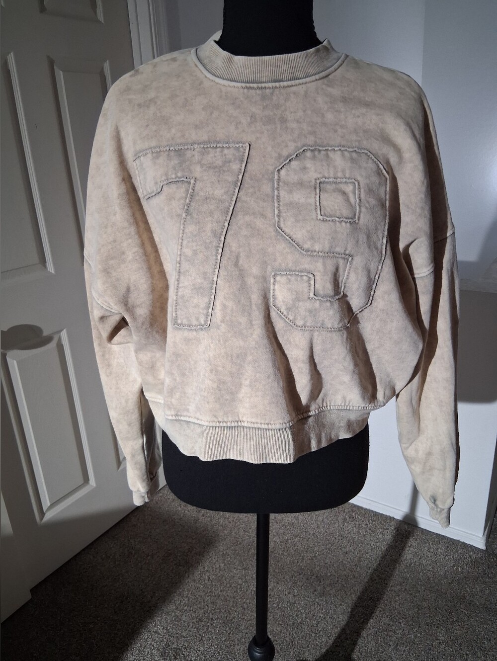 RSQ Washed Cream '79 Cropped Crewneck Sweatshirt